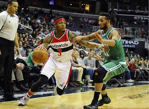 與到比賽中 與到比賽中